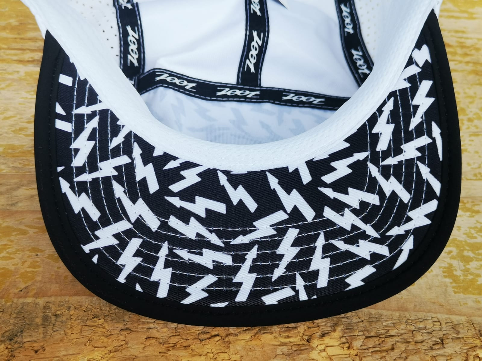 Zoot Tech Hat - High Voltage