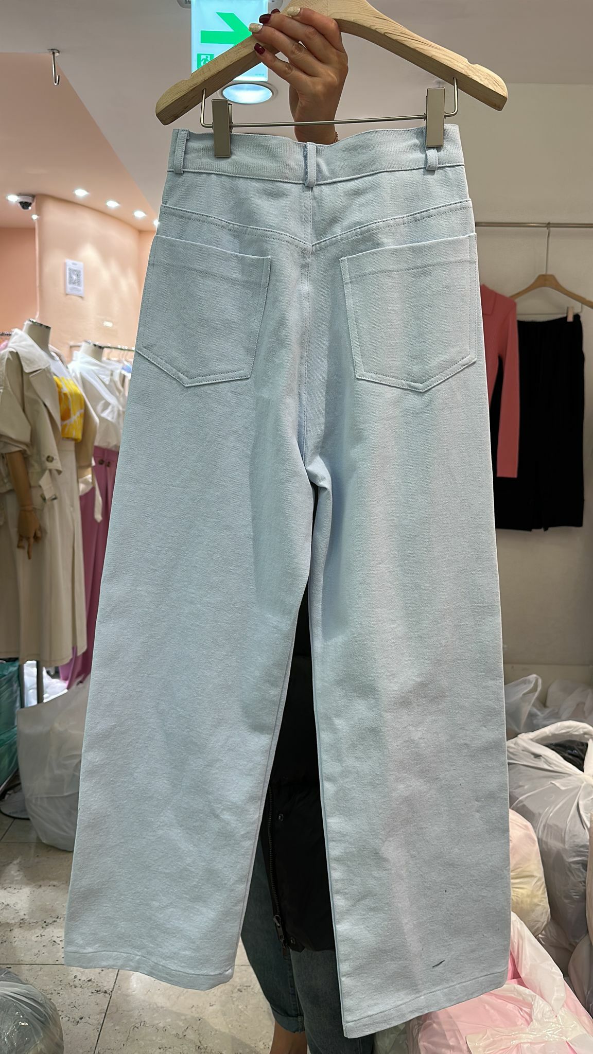 KA423 Basic 牛仔褲