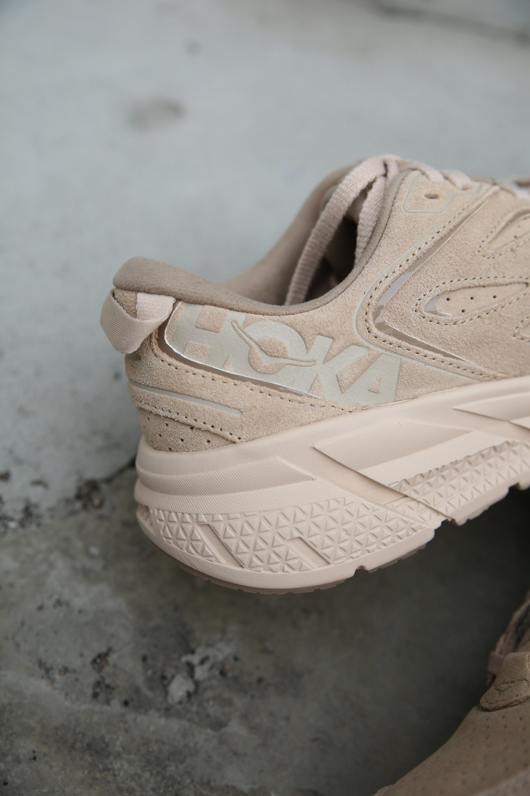 {現貨} HOKA ONE ONE CLIFTON L SUEDE “Sand”