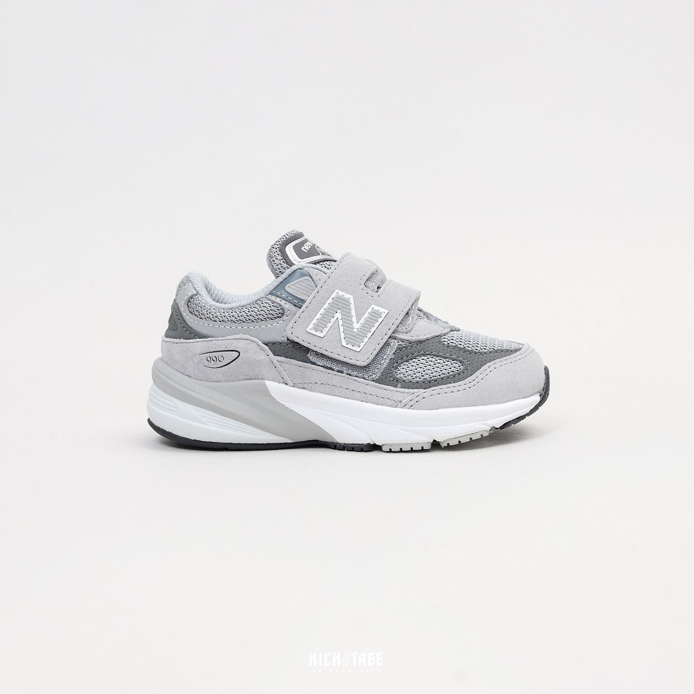 Boys new balance on sale 990