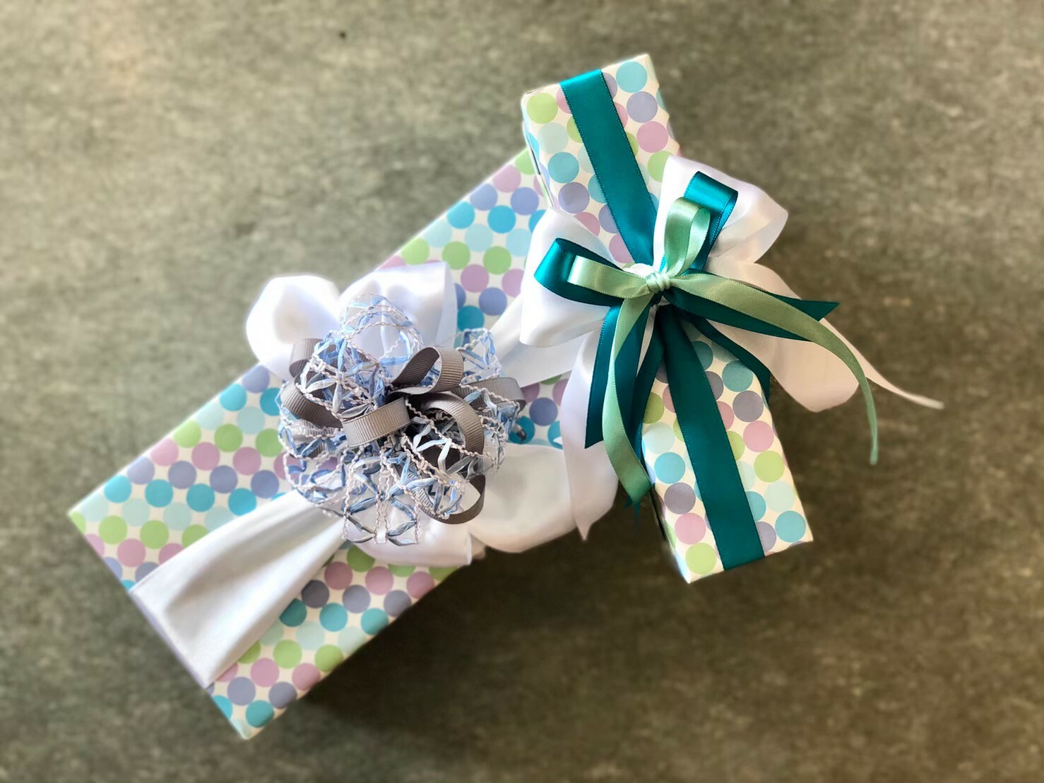 清新點點/瑞士Stewo包裝紙