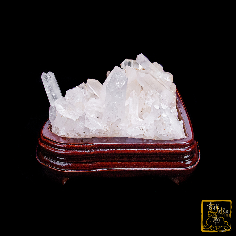 白水晶簇 801g 平穩情緒