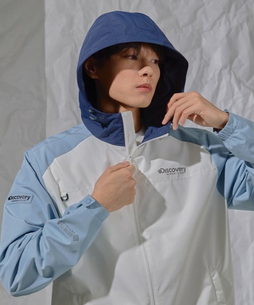 韓國代購 Discovery Expedition 優質拼色男 Gore-Tex 夾克 藍/米 FEB-