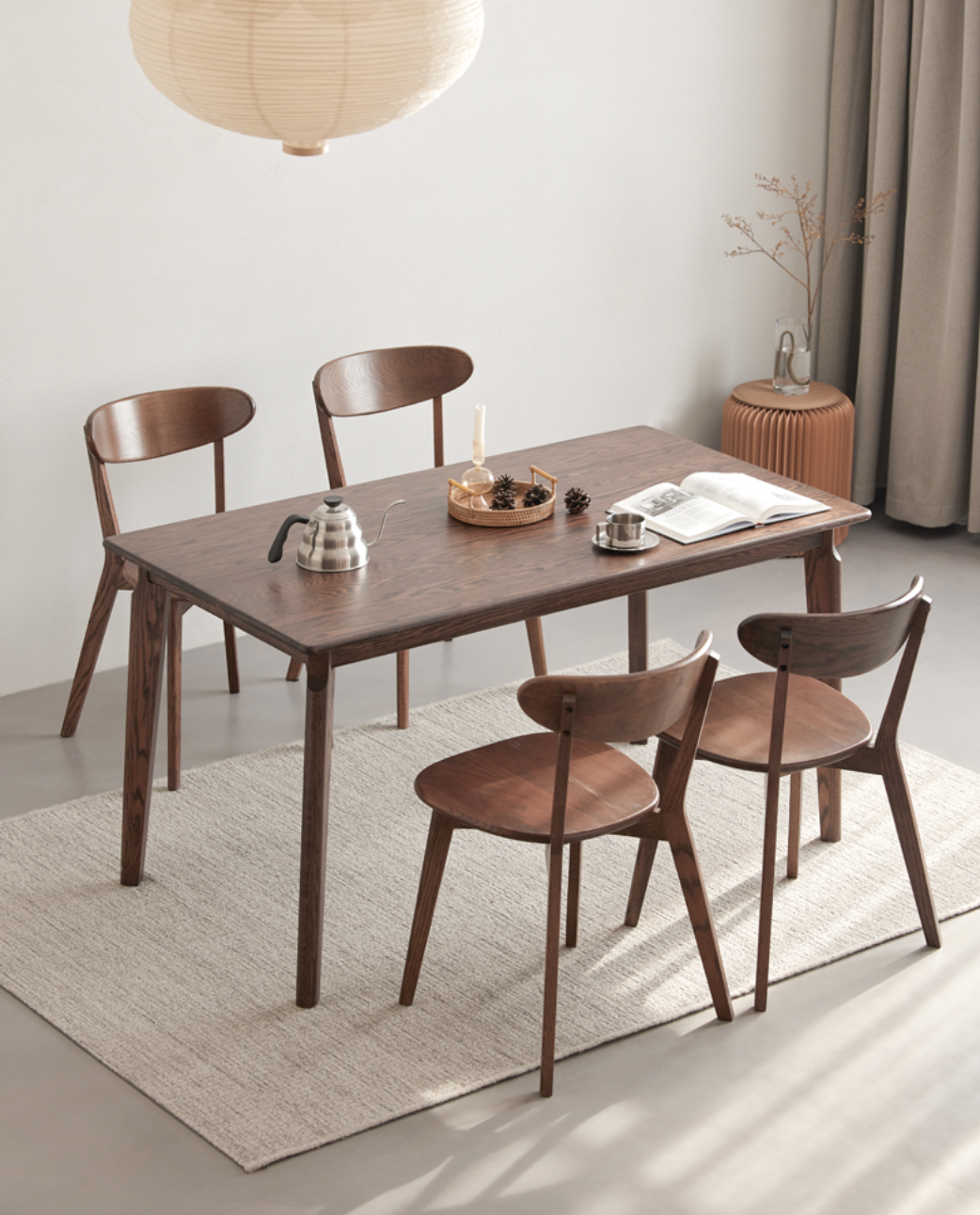 丹麥胡桃餐桌 DM-A8111