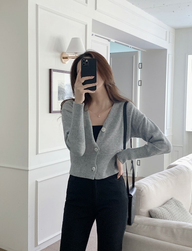 韓國Dejou授權 韓系女孩五色V領排釦縮襬針織衫