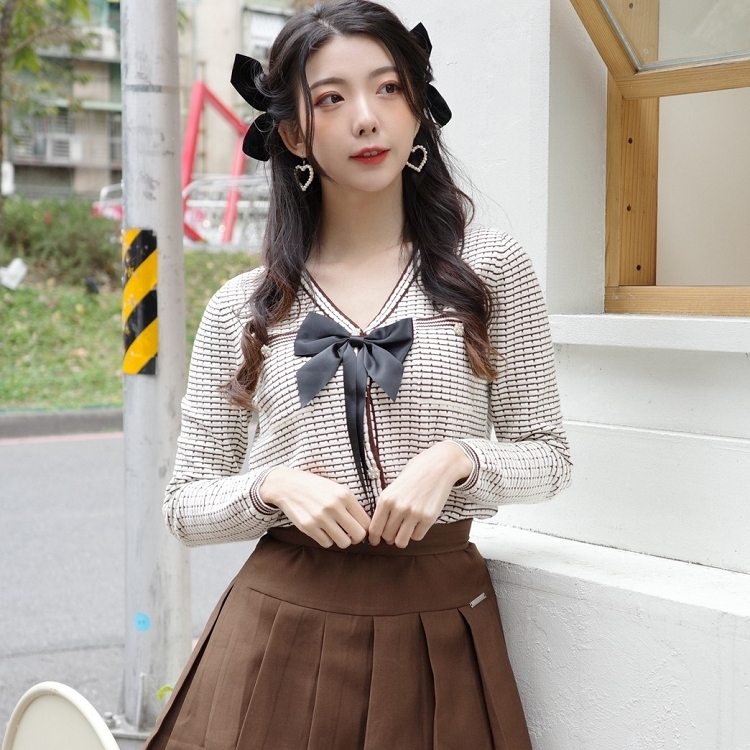 條紋蝴蝶結針織衣