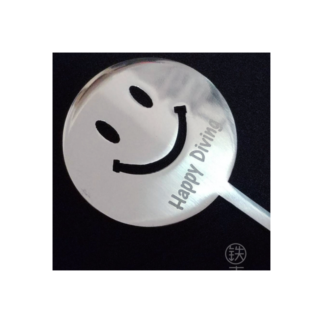 ▲鉄市設計-高質感304不鏽鋼造型探棒-HAPPY DIVING笑臉 @ 偏短，不含笑臉僅15cm長