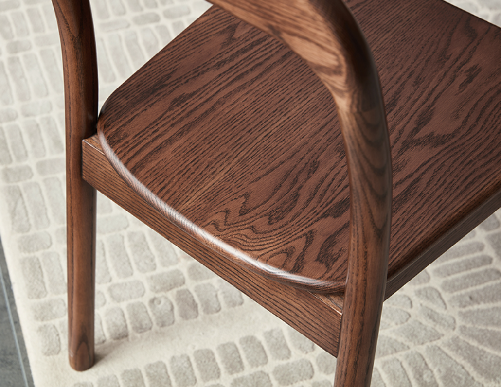 加莫胡桃餐椅 JM-A5122