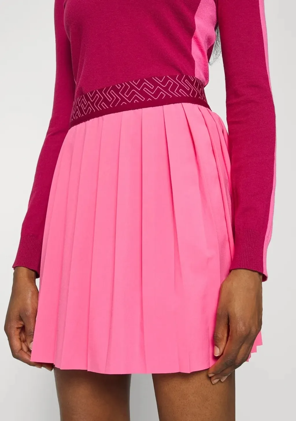 女【現貨】JL正品/JLINDEBERG ODIA PLEATED LADIES GOLF SKIRT HOT PINK/J熱銷款迷人百摺裙 （#2408JL)