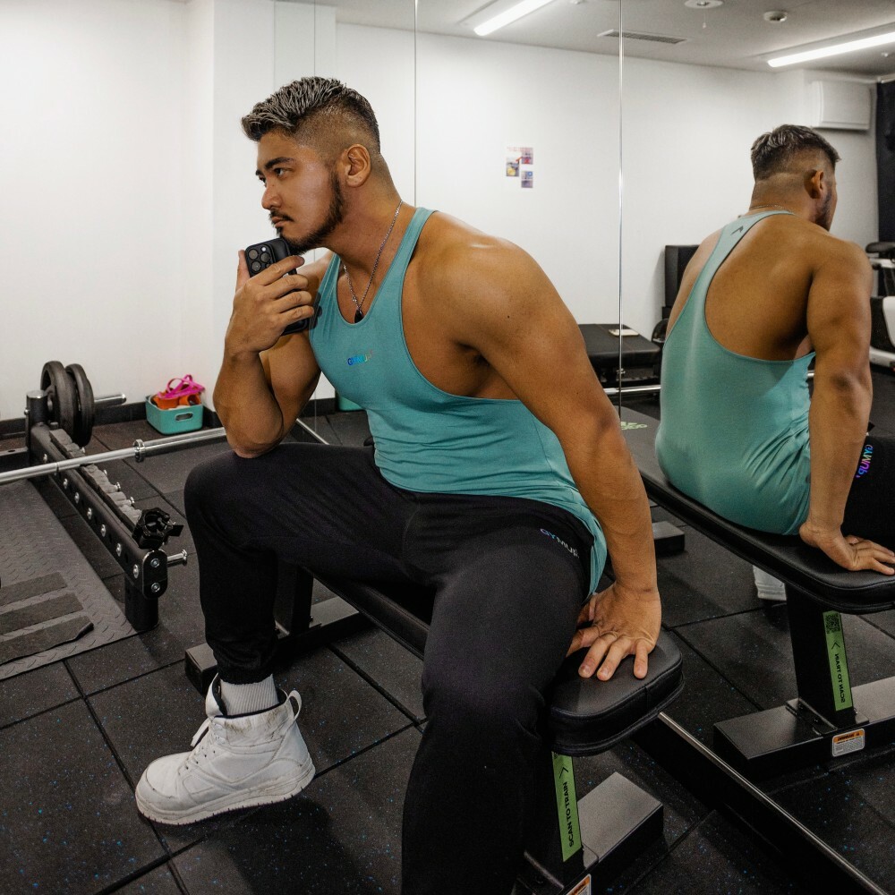 GYMUP 挖背肌肉背心 05 森林綠