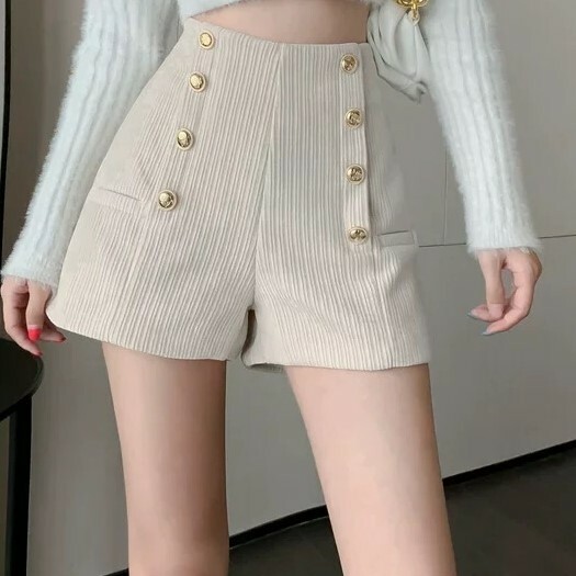 IN STOCK: PT23W0227 燈芯絨金鈕短褲