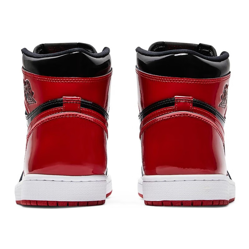 Air Jordan 1 Retro OG '' Bred Patent '' 特殊漆皮黑紅男款5550