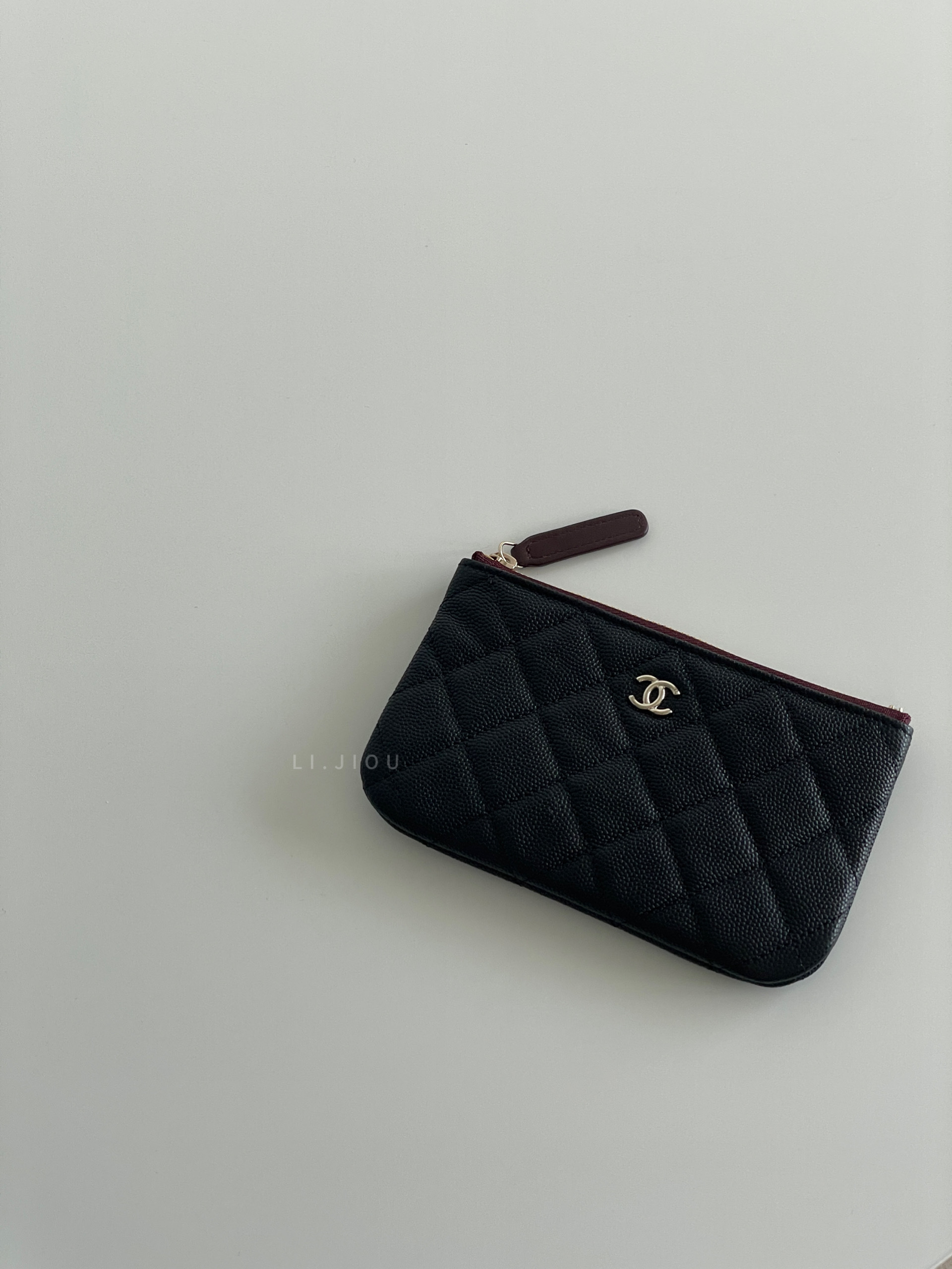 Chanel 黑淡金釦荔枝牛皮一字零錢包