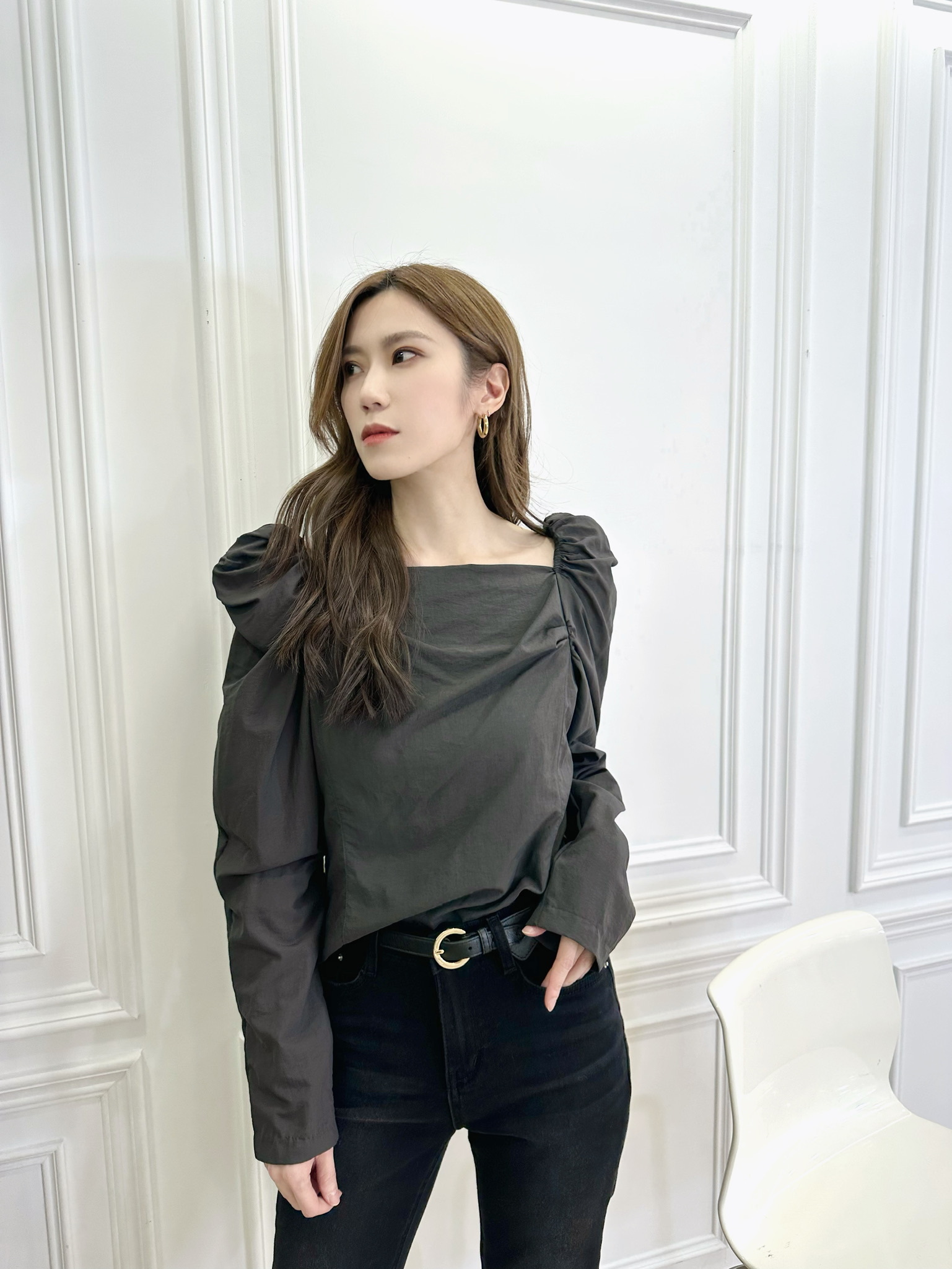 方領澎長袖上衣