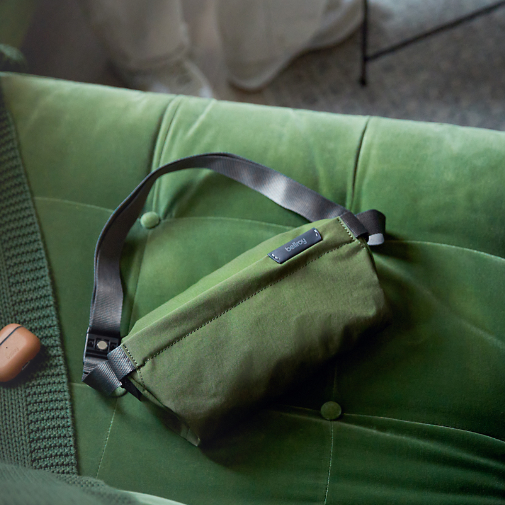 澳洲 Bellroy｜Sling Mini 中性迷你隨身斜挎包 - 田野綠