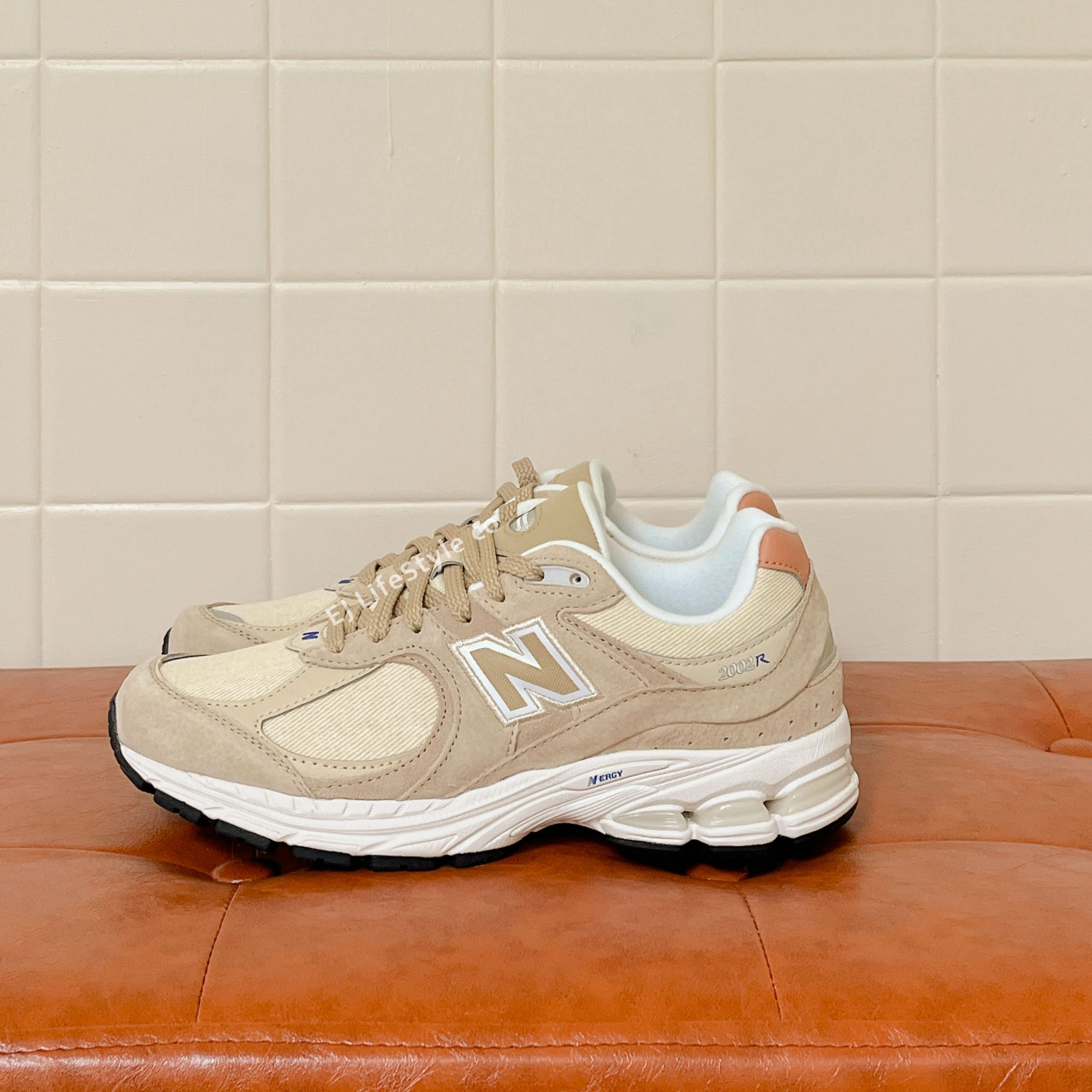 NEW BALANCE 2002R NB 牛奶糖大地色M2002REF / 現貨