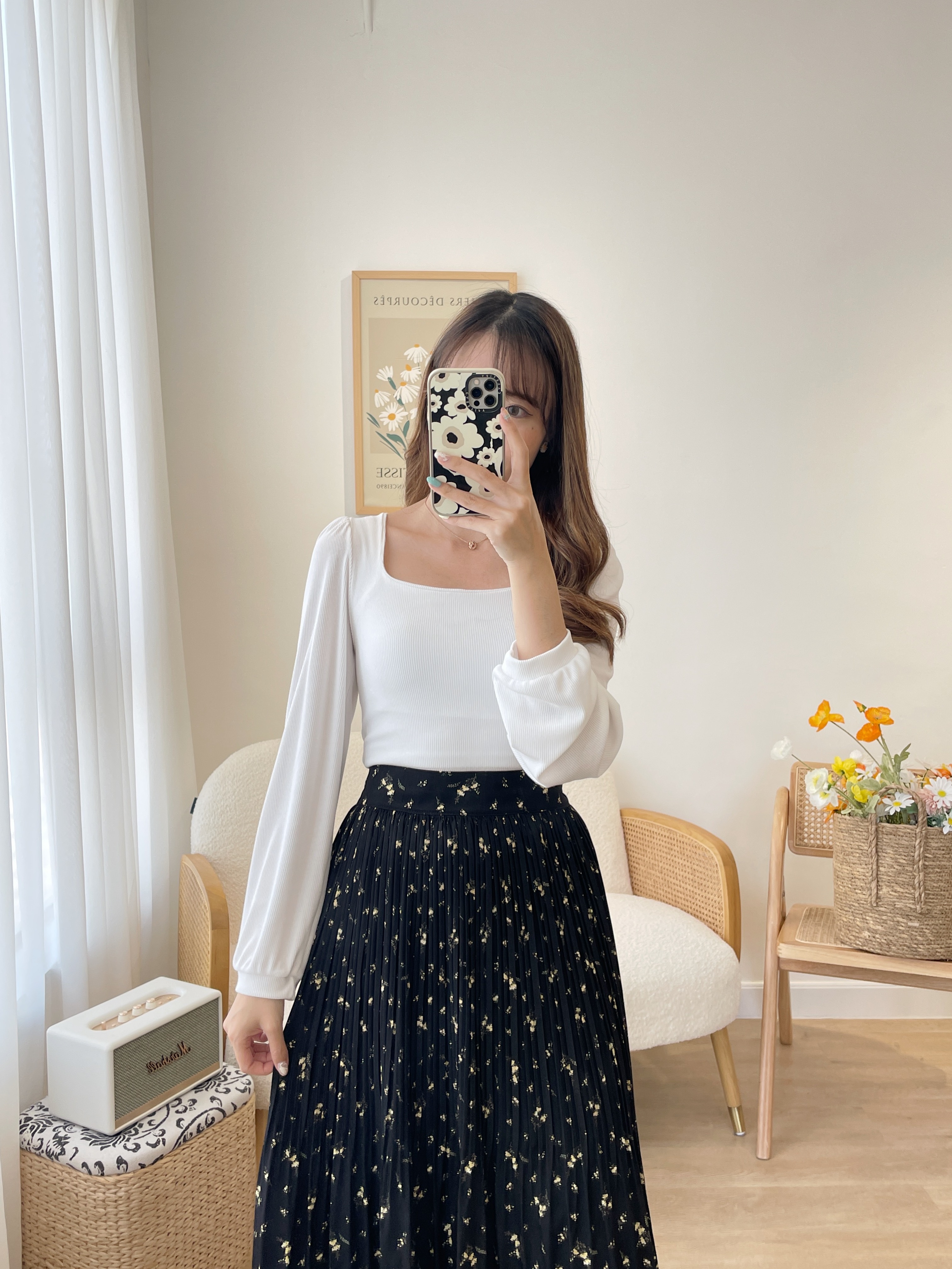 T596 Puffy Basic Top