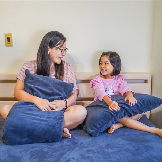 牛奶絨,石墨稀被,牛奶絨床包,法蘭絨床包推薦,法蘭絨床包