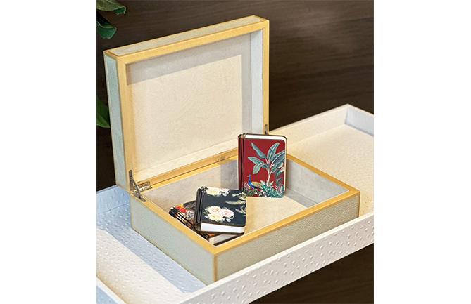 米白魟魚皮飾品盒