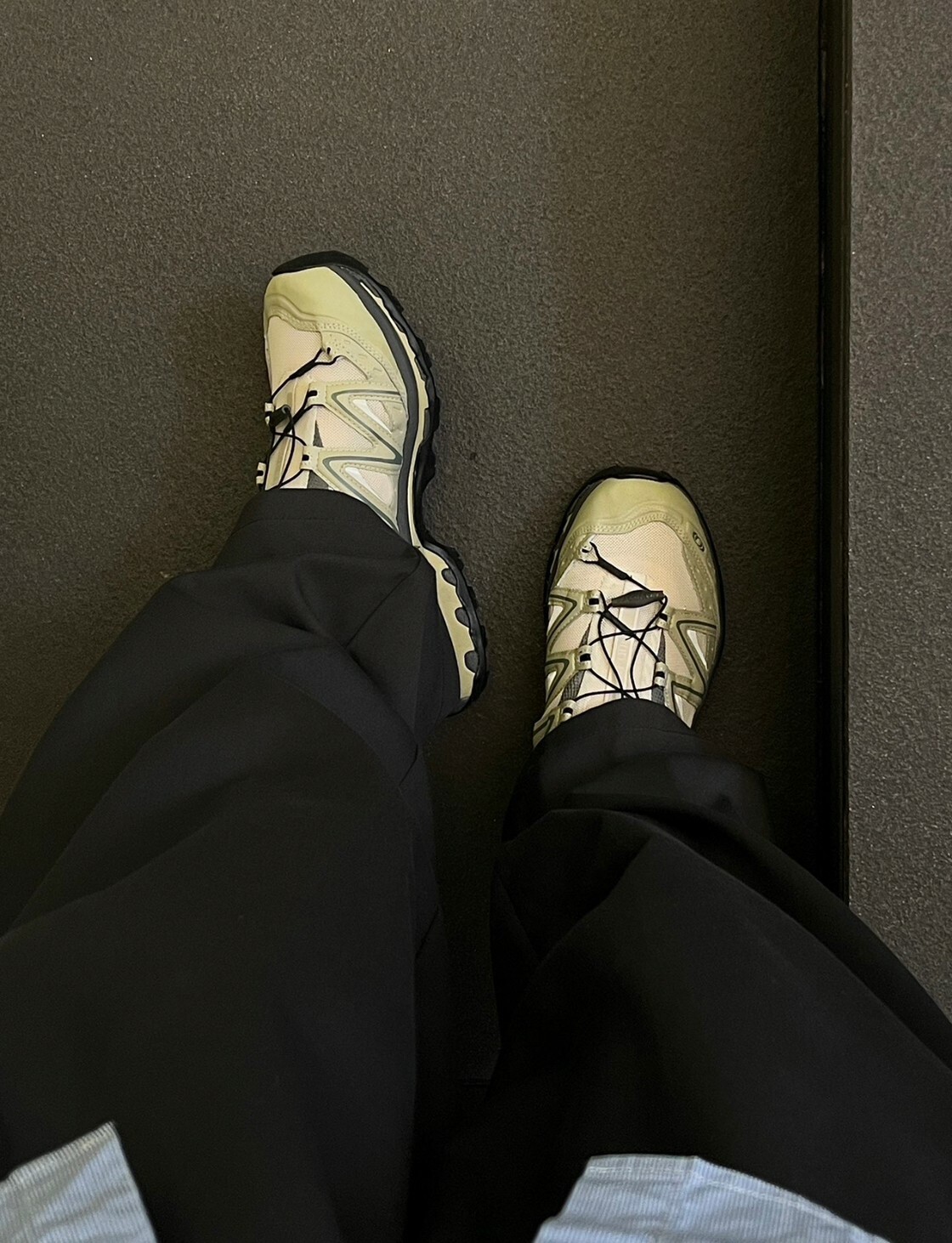 代購 SALOMON 防滑透氣 戶外功能鞋 男女同款 斑鳩綠 FEB-