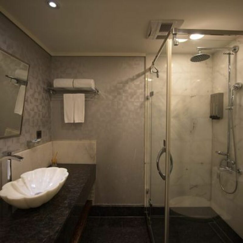 【電子票劵】墾丁旅館｜西門航棧商旅 淋浴間