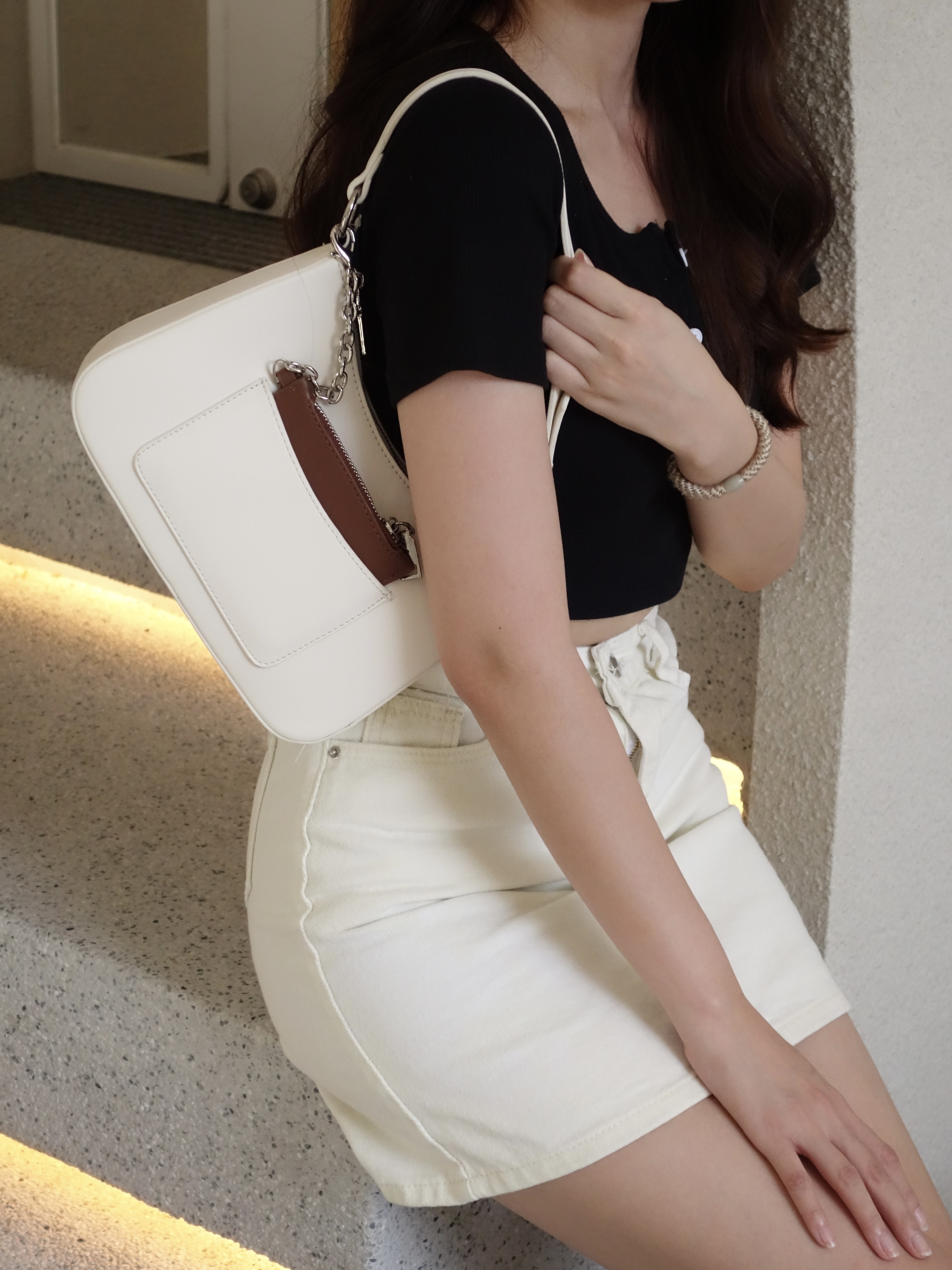 素面滑皮單肩包