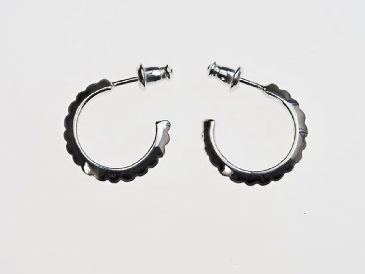 PI-003 Triangle Valley Earring