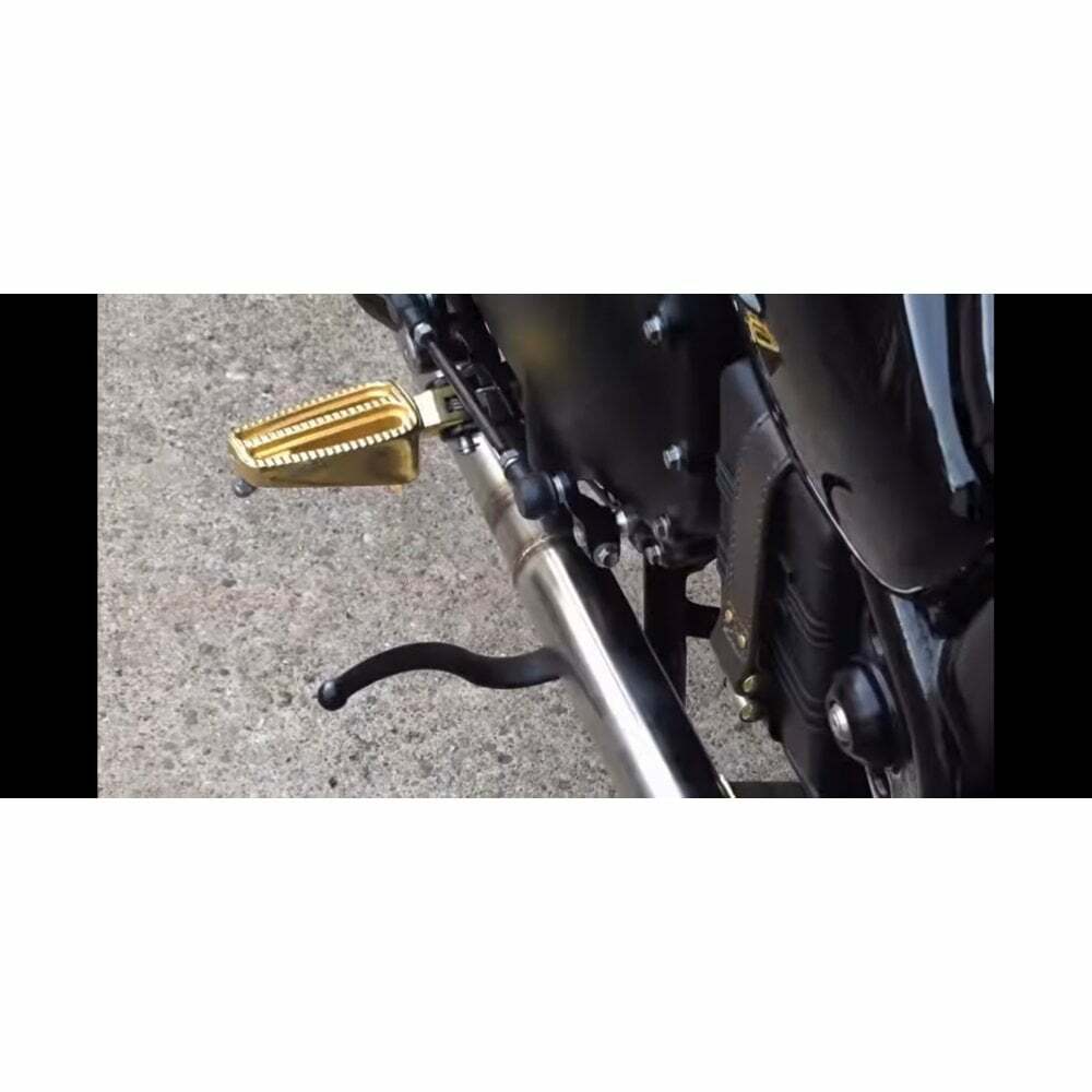 Motone Ranger Foot Pegs - Triumph Bobber - BRASS