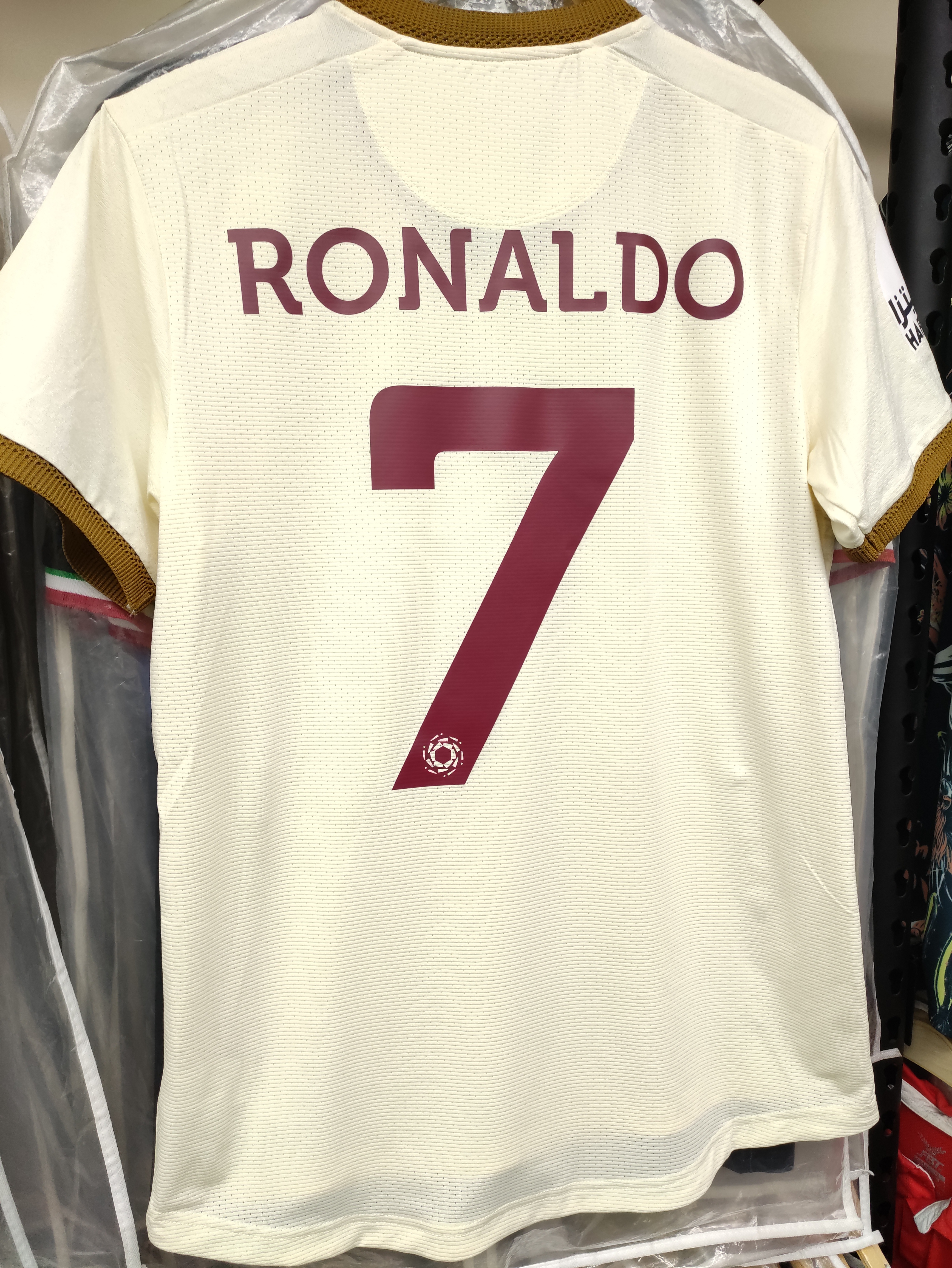 22-23艾納斯白客C朗拿度球衣