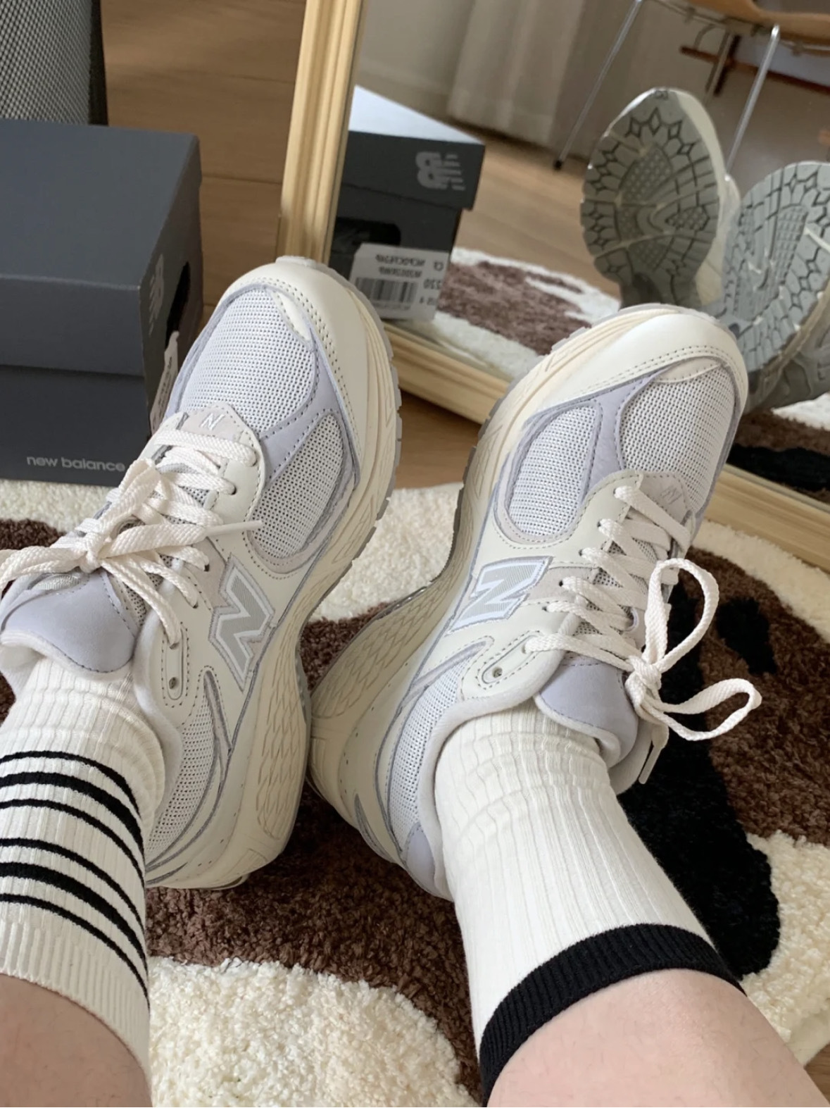 New Balance 2002R 象牙米白