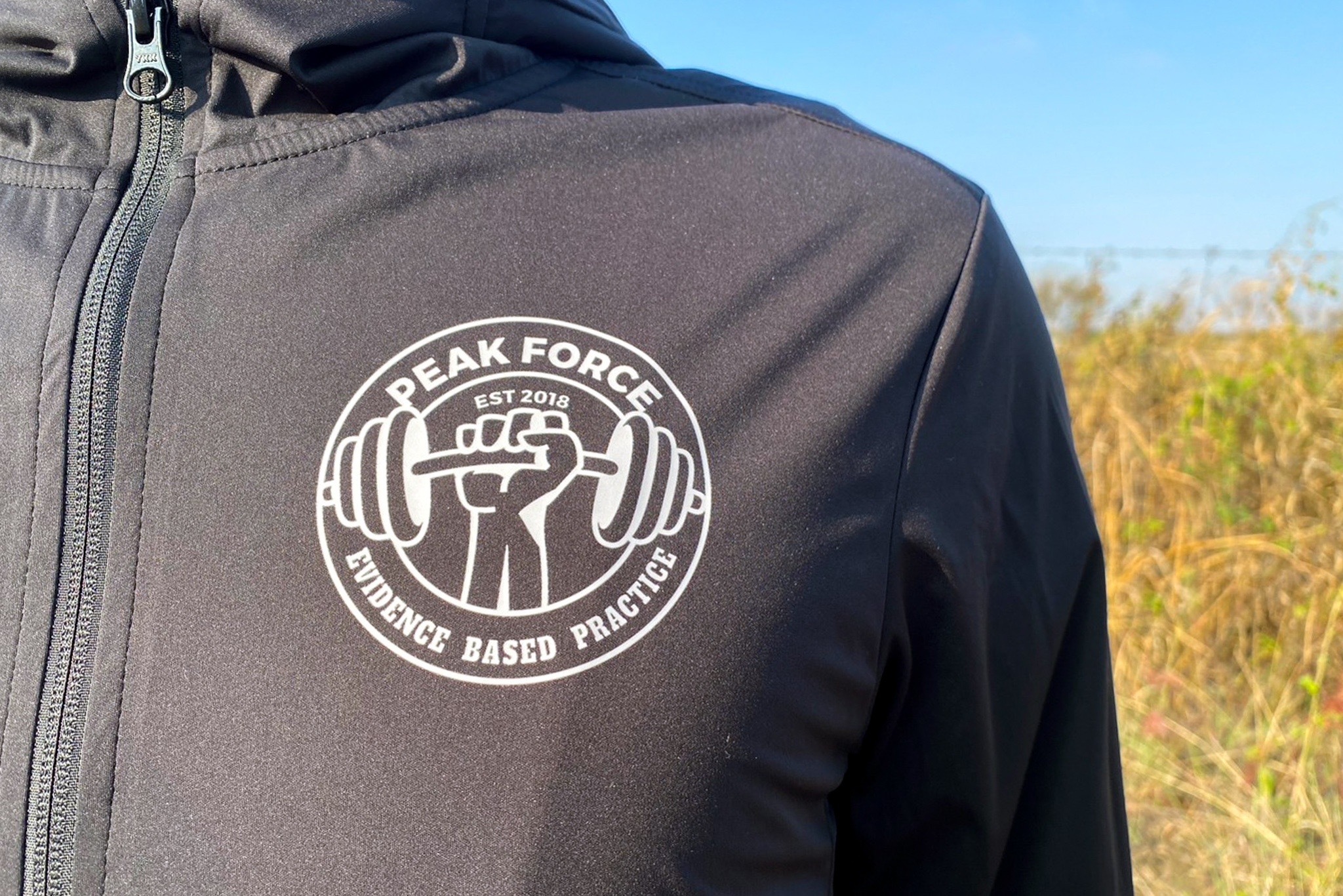 Peak Force 運動科學高機能外套