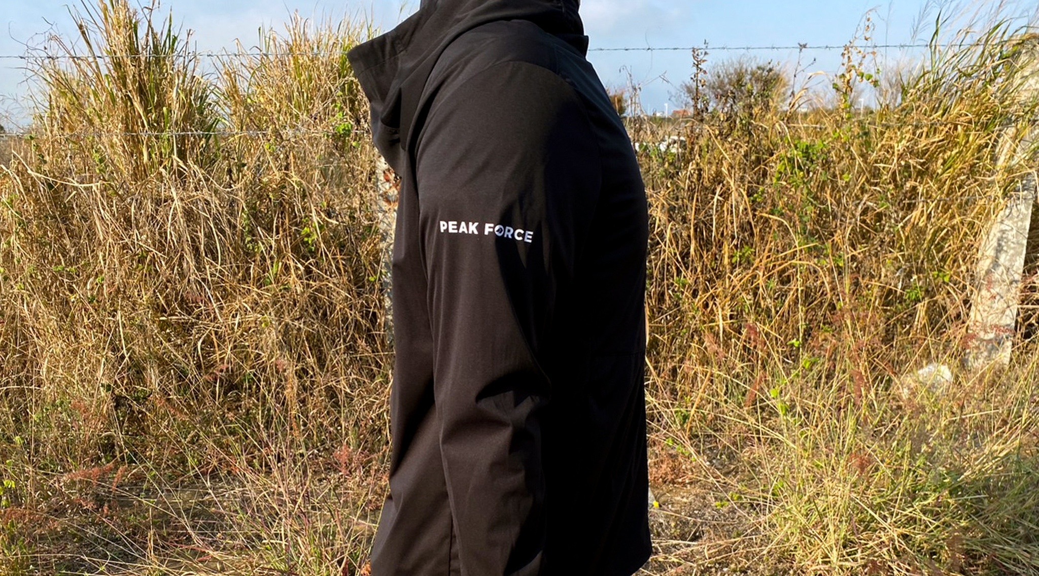 Peak Force 運動科學高機能外套