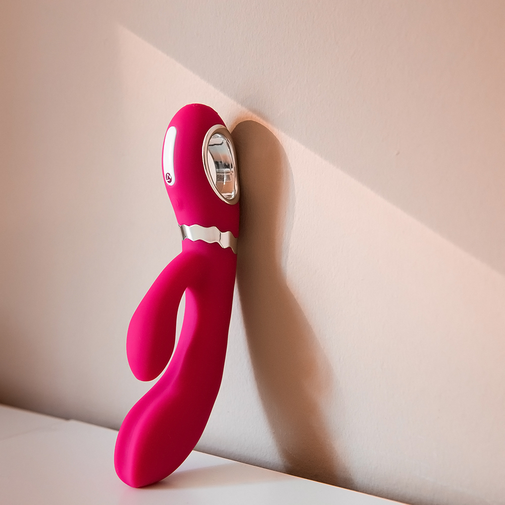 德國 Nomi Tang Wild Rabbit 2 野兔2 玫紅 G點按摩棒 兔耳按摩棒