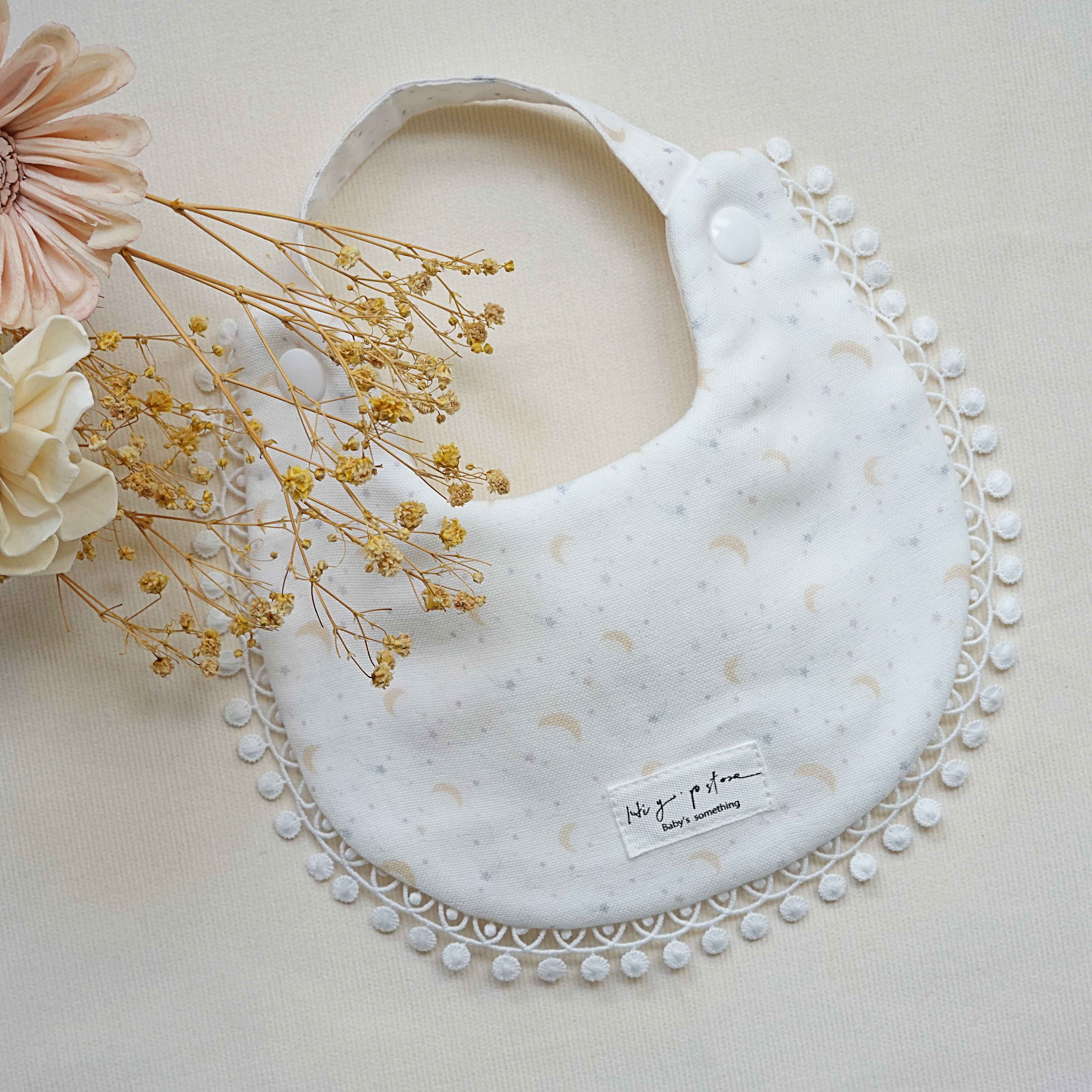 Hi Y.P store-手作圍兜-獨家設計款-繁星月光