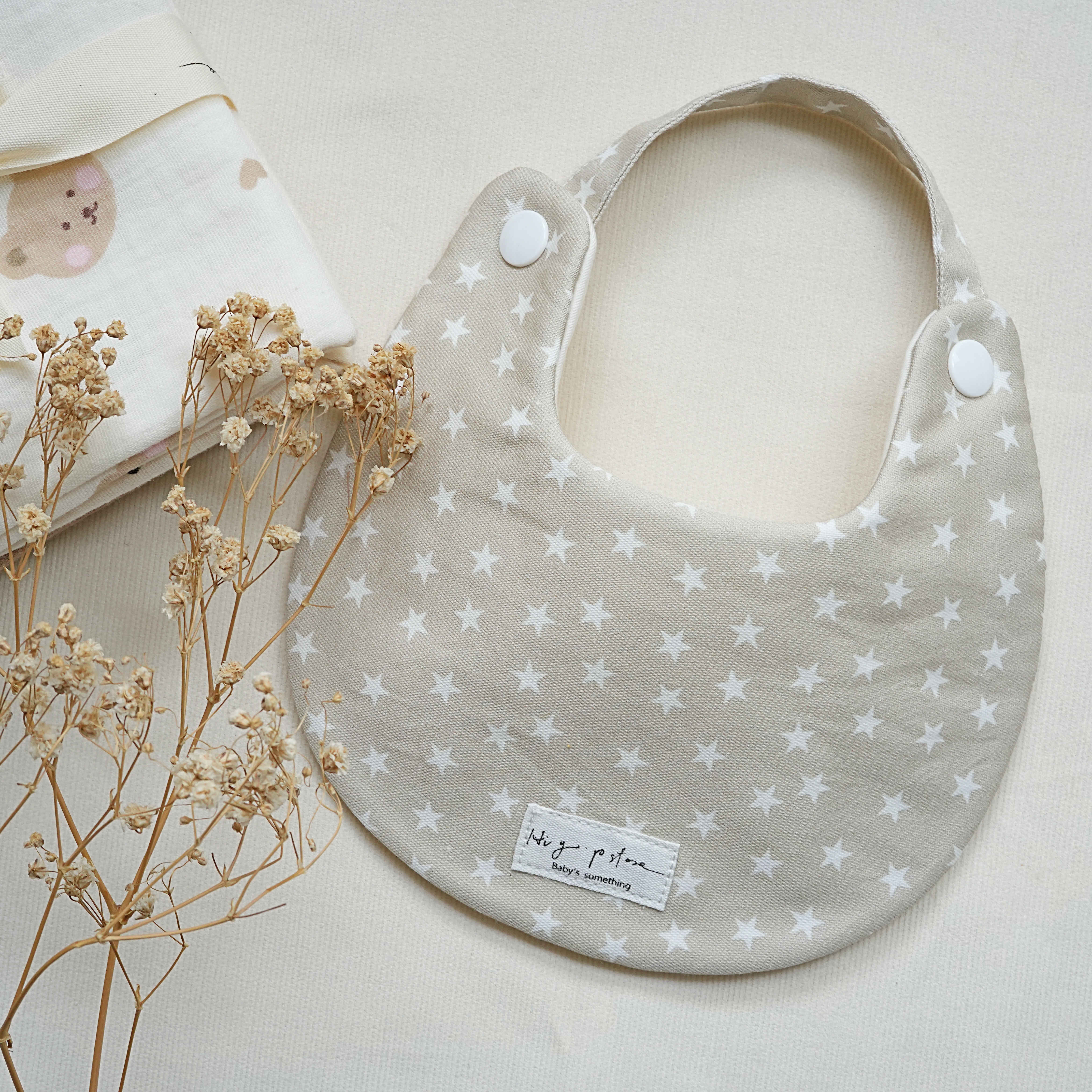 Hi Y.P store-手作圍兜-米白星星