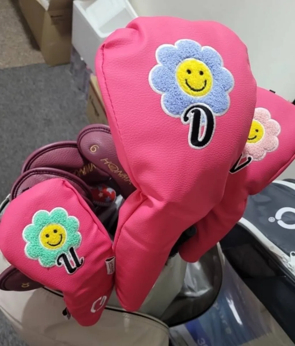 M301 韓風花朵桿套/小花 Smile 微笑高爾夫球桿套(Ｄrive + 球道木 +小雞腿 )