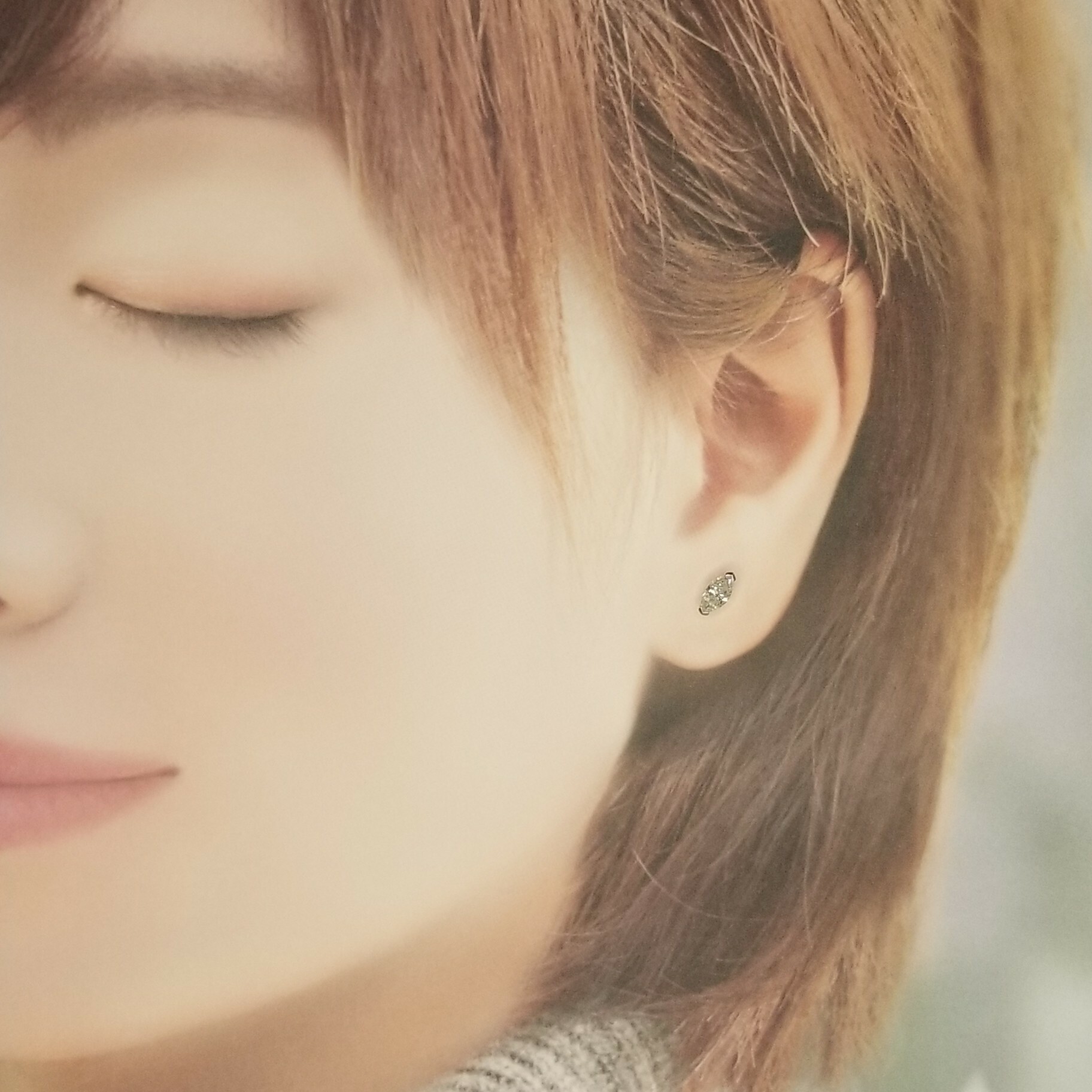 全新18K白金【主石83份欖尖形鑽石】耳環