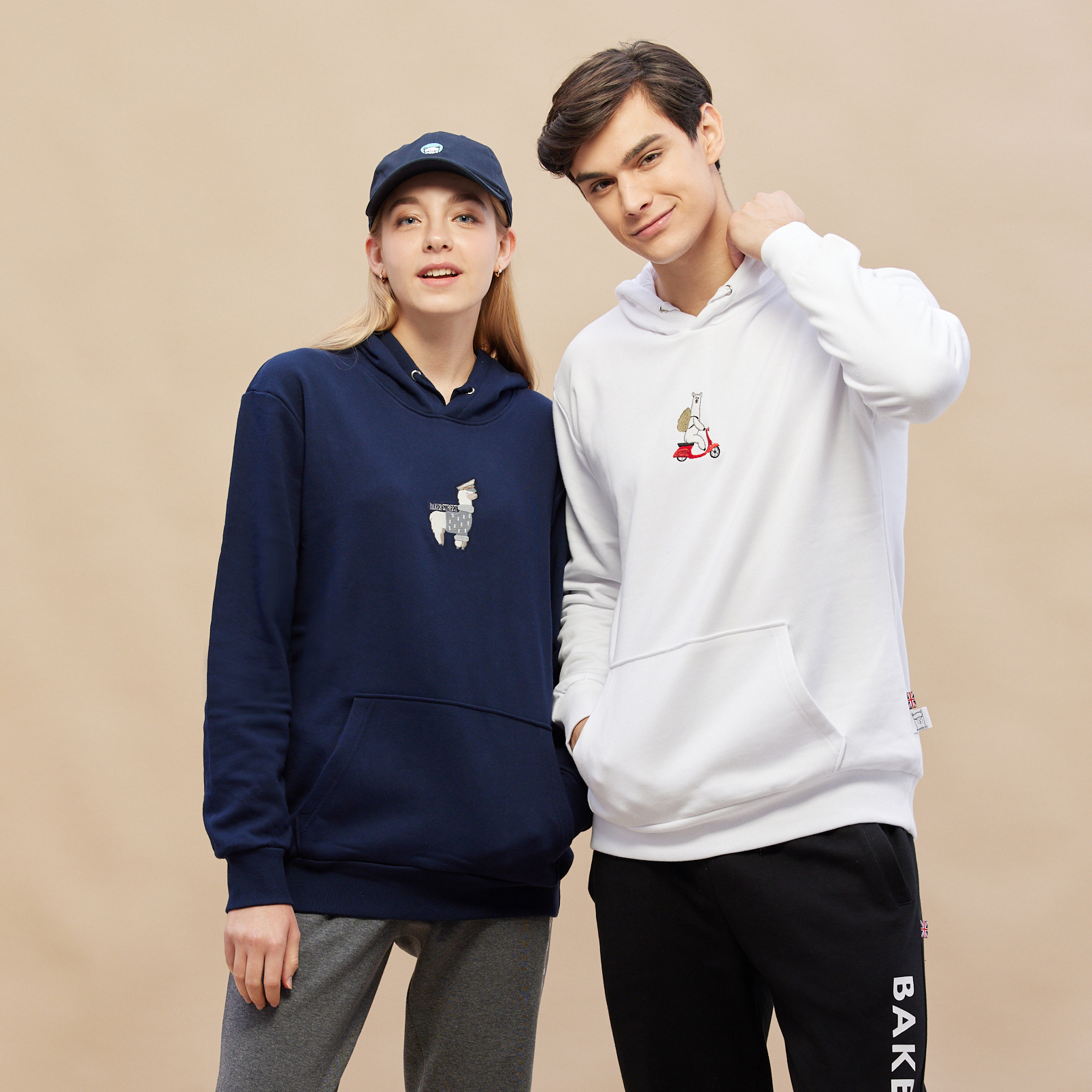 Embroidery-羊駝騎機車 刺繡 高磅數長袖帽T