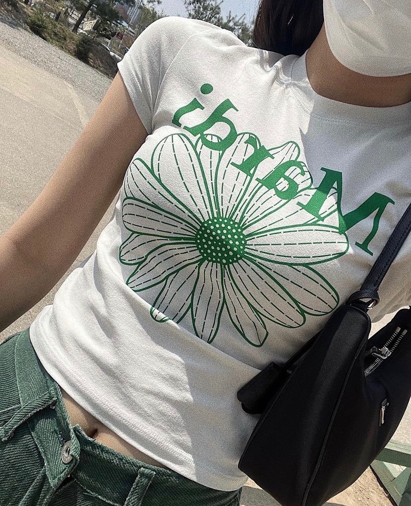 【優惠預訂】MARDI MERCREDI FLOWERMARDI CROPPED TSHIRT（7色）