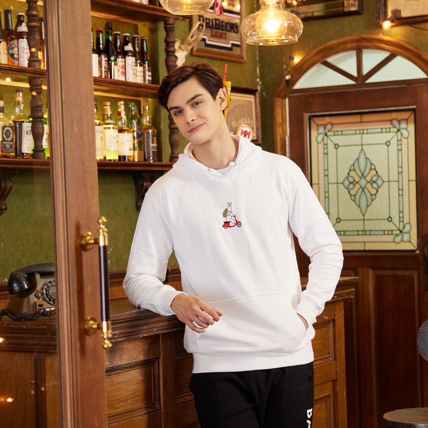 Embroidery-羊駝騎機車 刺繡 高磅數長袖帽T