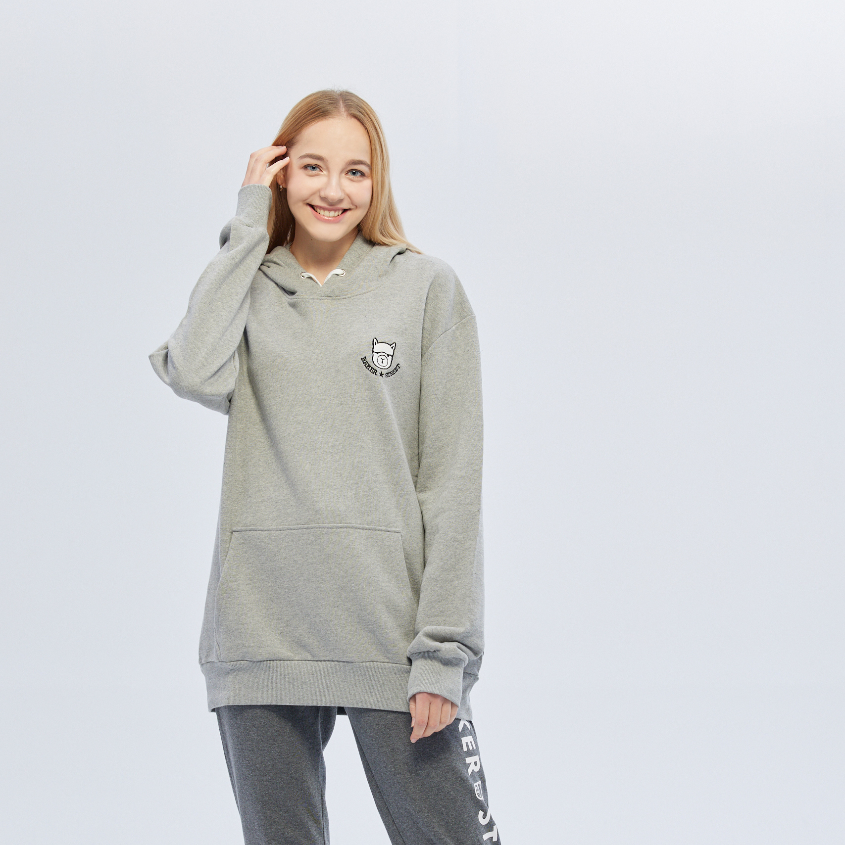 Embroidery-羊駝星星 刺繡 高磅數長袖帽T