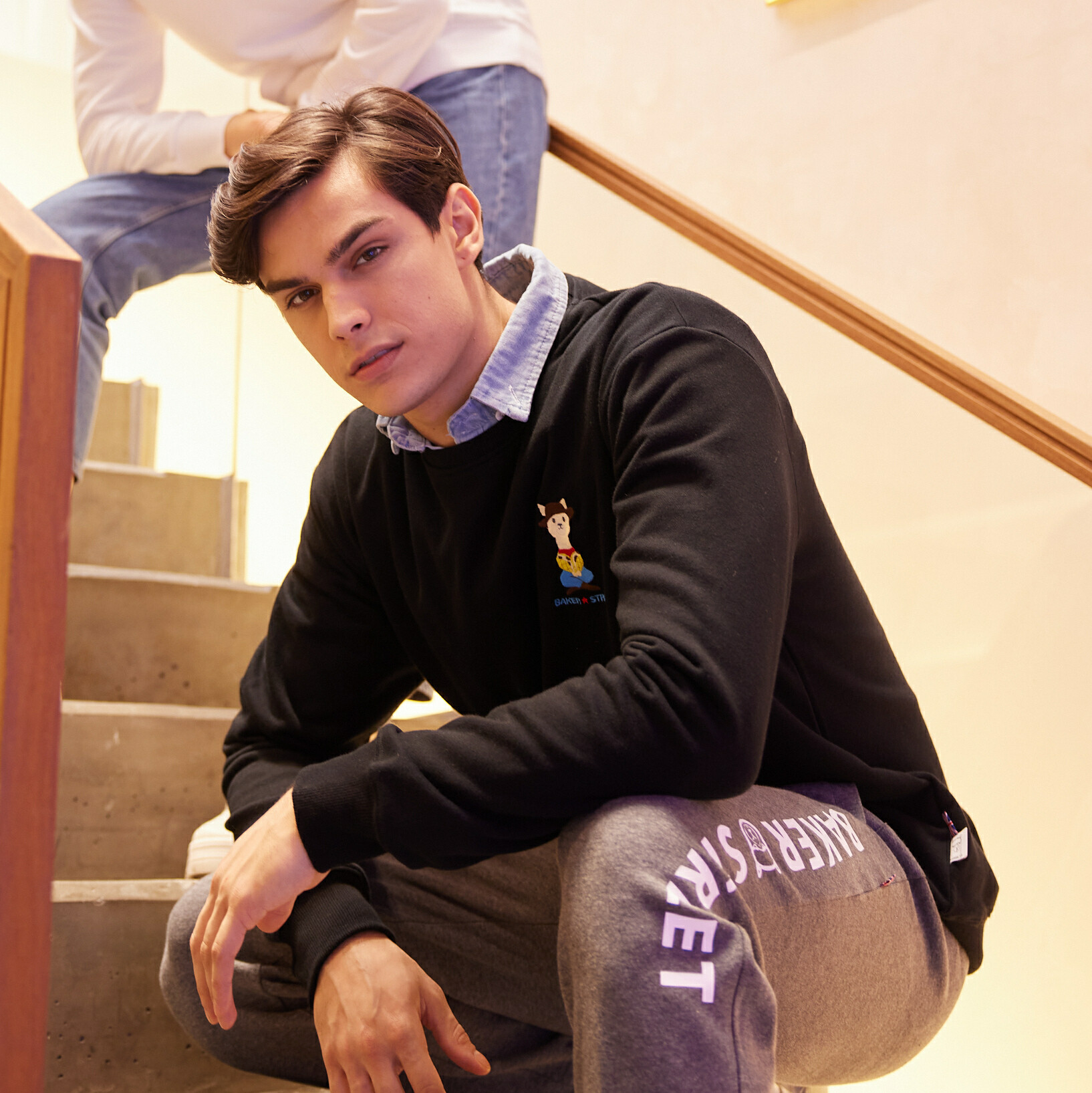 Embroidery-牛仔駝 刺繡 高磅數長袖圓T