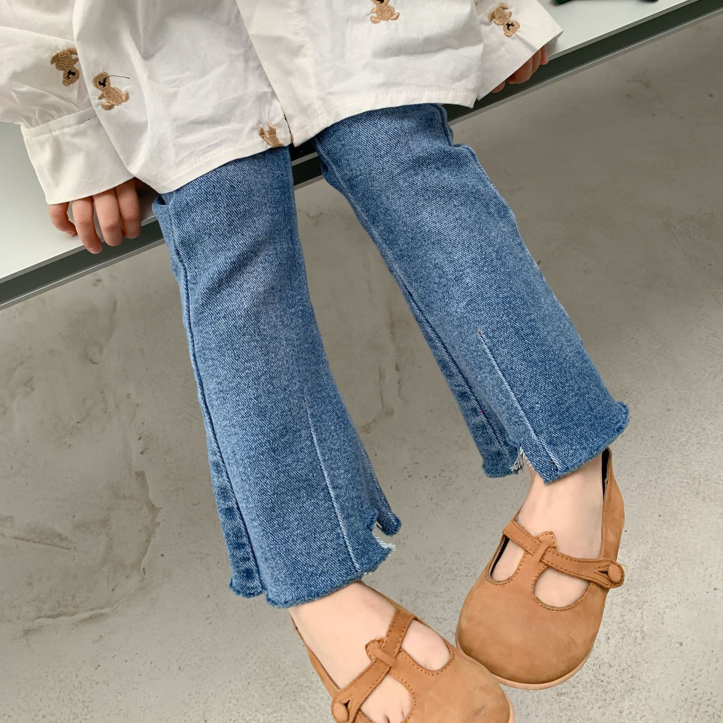 缺口造型車線喇叭褲