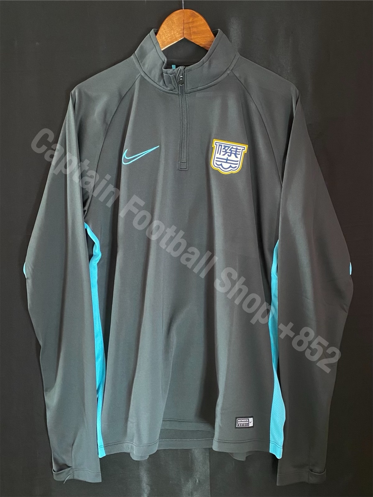 Kitchee 2022 Nike player issue zip training shirt
