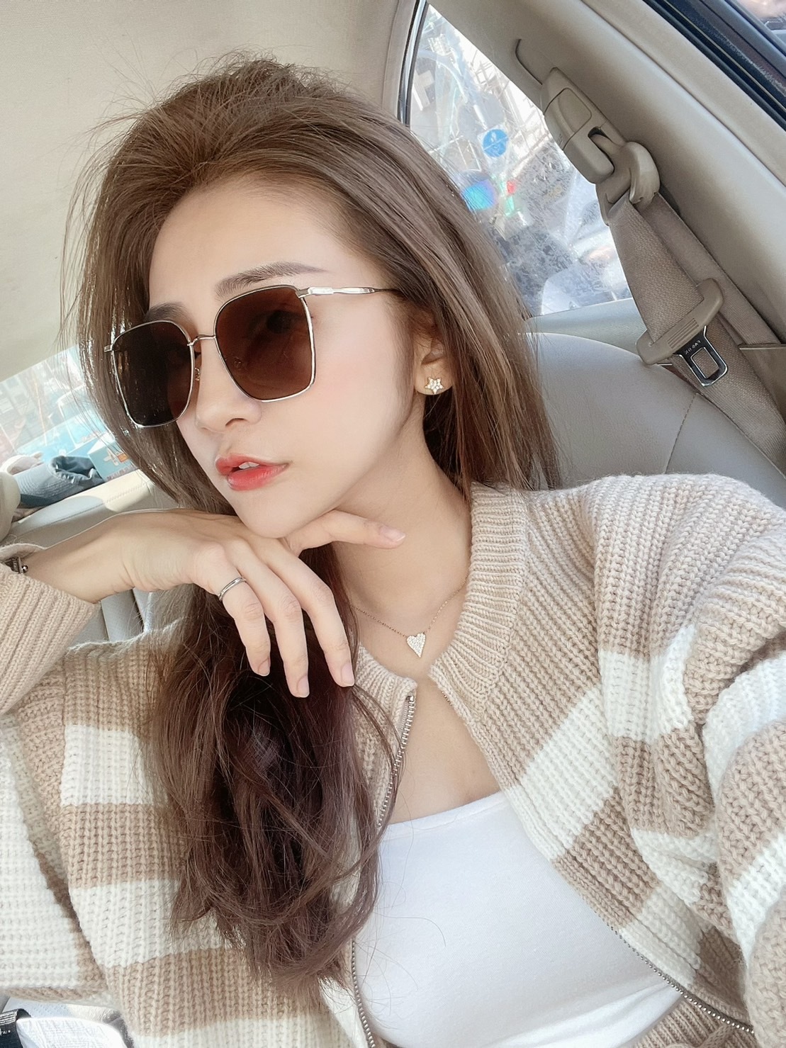 🔥02.22直播新品］💥買就送品牌眼鏡盒+擦拭布］闆娘私藏～不挑人瘦小臉金屬框質感抗UV墨鏡（咖啡/兩色）