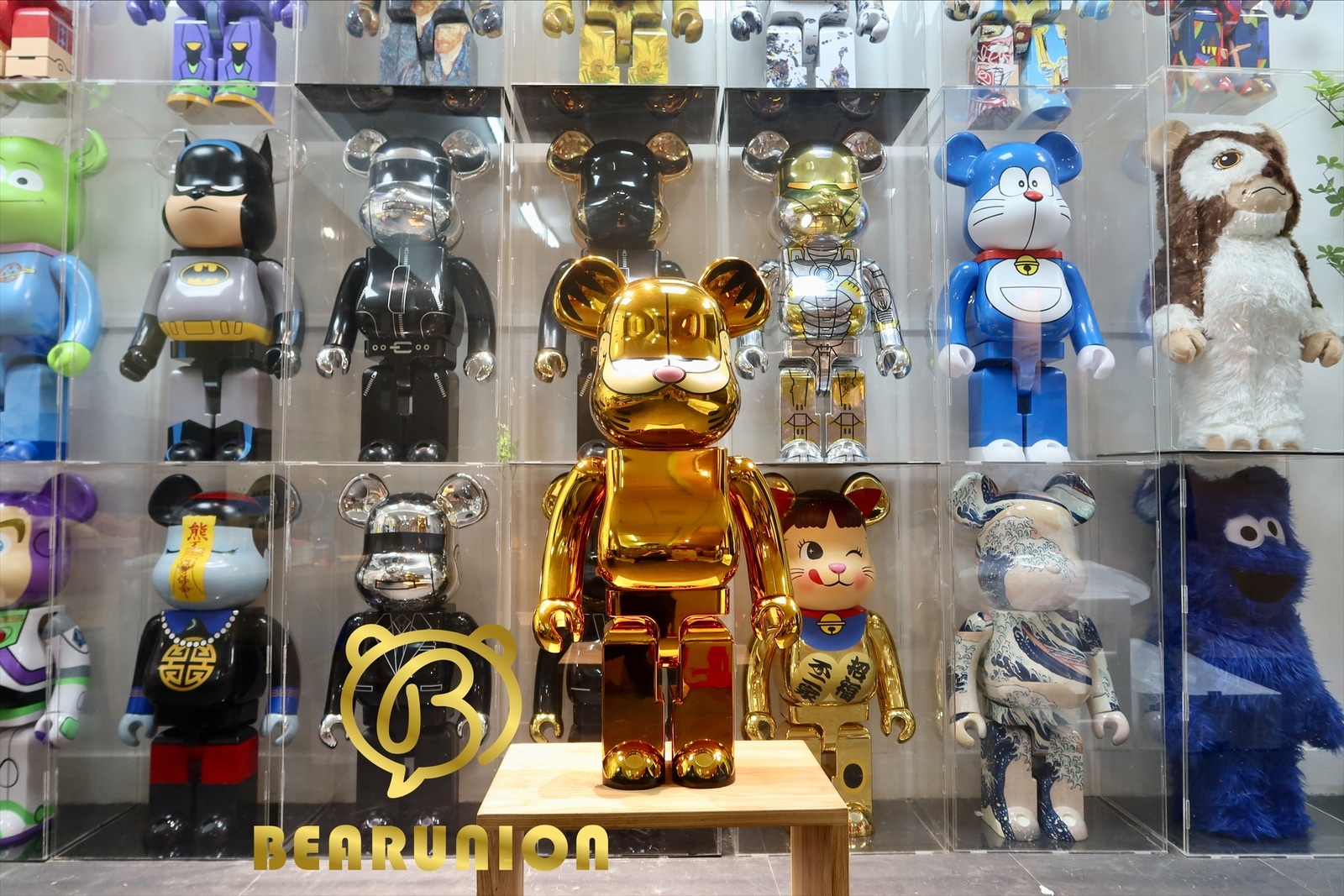 🥇現貨🥇Bearbrick 1000% Garfield chrome