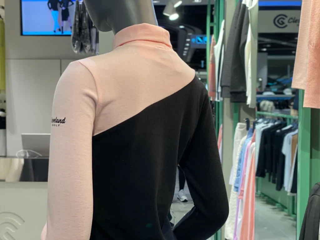 【現貨】女士 韓版高爾夫服裝 Cleveland 克里夫蘭品牌 韓版人造絲凸起線條彩色開叉領長袖T卹/網紅熱銷款式 #MW111177  #MW111178