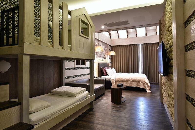 【電子票劵】台中【嵩夏汽車旅館】親子四人房