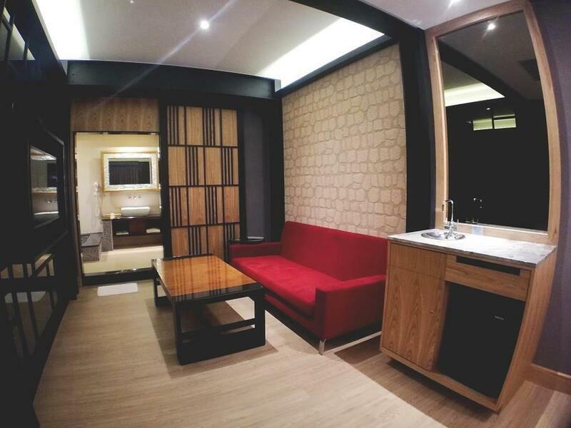 【電子票劵】台中【嵩夏汽車旅館】客廳