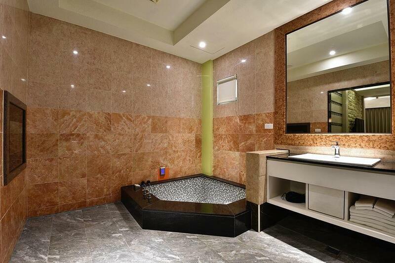 【電子票劵】台中【嵩夏汽車旅館】按摩浴缸